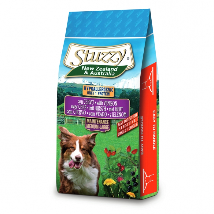 Foto Stuzzy - New Zealand & Australia con Cervo da 12kg
