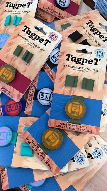 Foto TagPet - La medaglietta digitale con tecnologia NFC, taglia S/M 3.5cm, colori vari 
